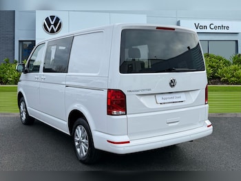 Used Volkswagen Transporter 2024 for sale - 77076706: Photo