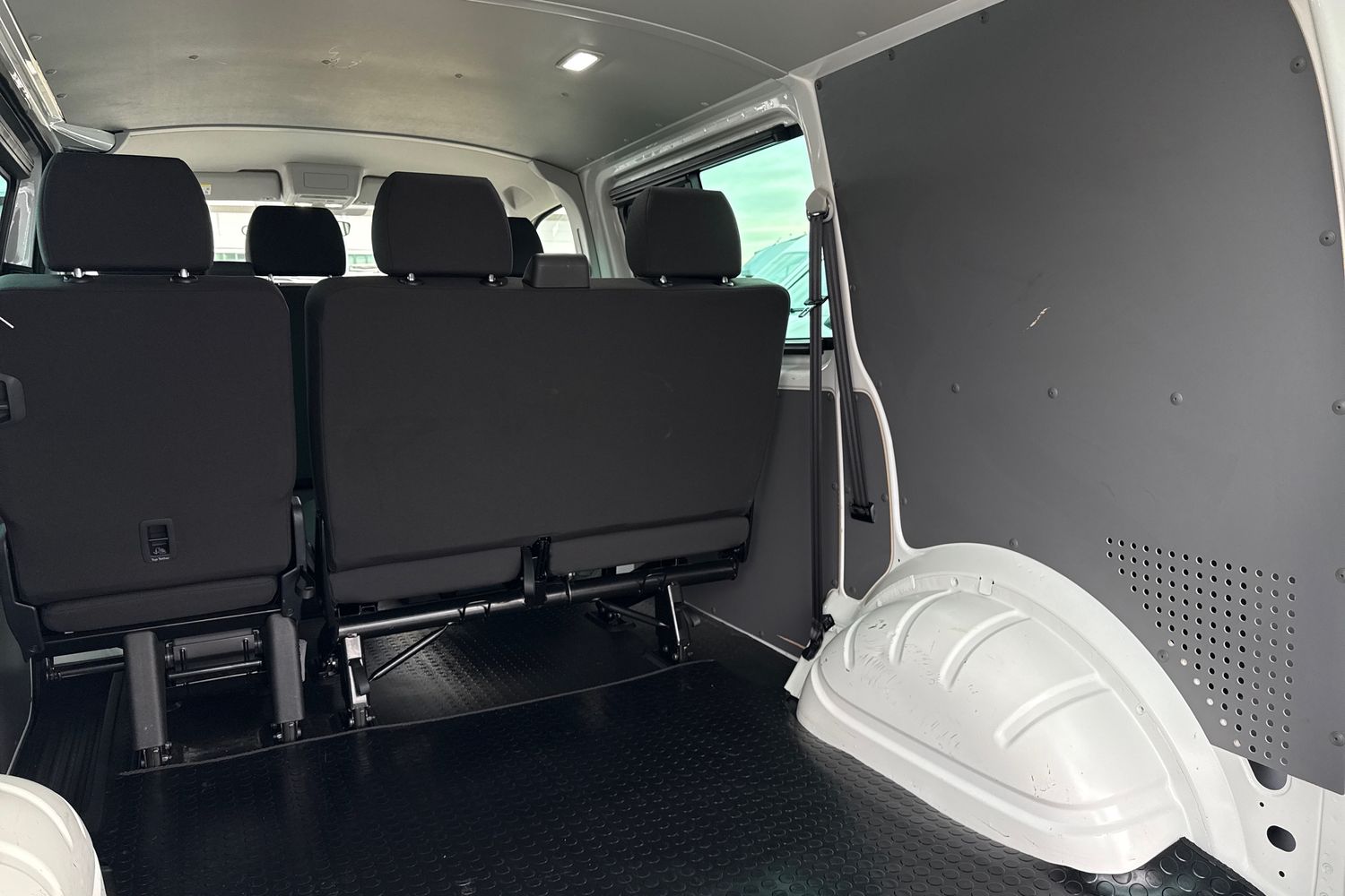 Used Volkswagen Transporter 2024 for sale - 77076706: Photo 43