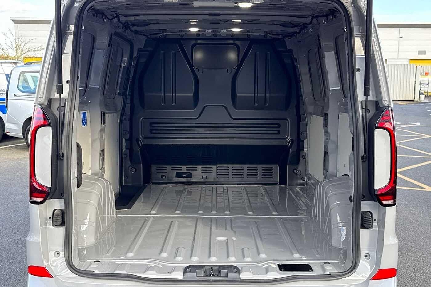 Used Volkswagen Transporter 2025 for sale - 77128918: Photo 9