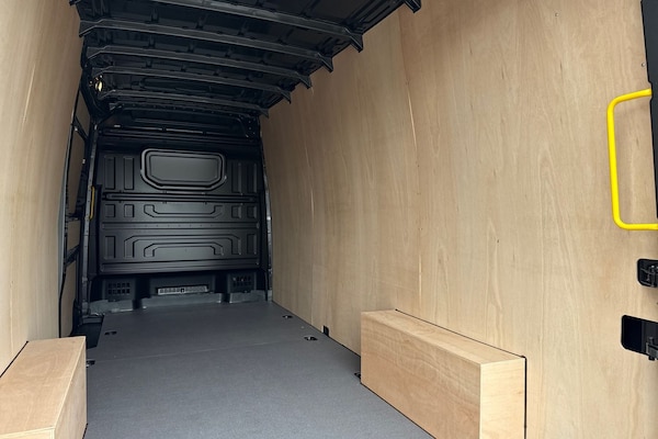 Used Volkswagen Crafter 2025 for sale - 76249214: Photo 41