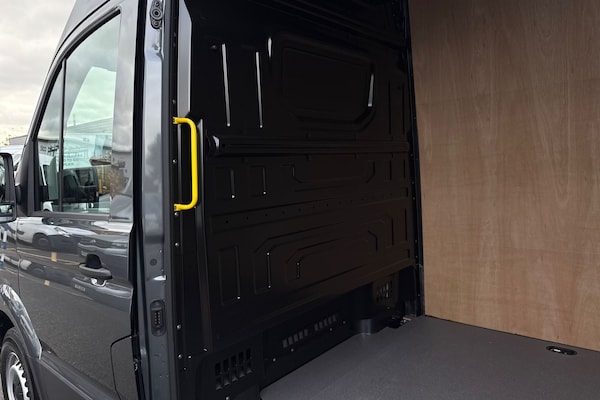 Used Volkswagen Crafter 2025 for sale - 76249214: Photo 46