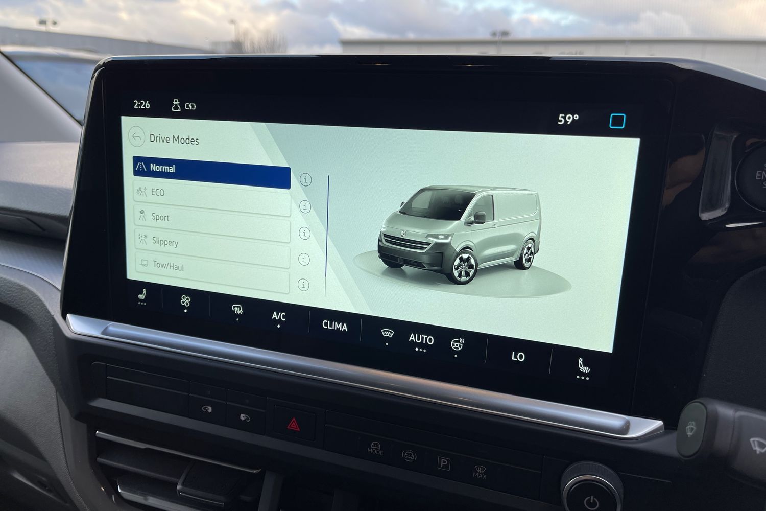 Used Volkswagen Transporter 2025 for sale - 76750807: Photo 46