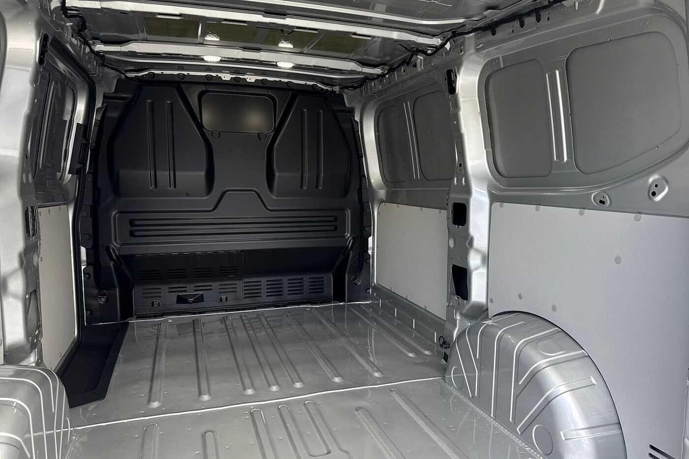 Used Volkswagen Transporter 2025 for sale - 77355394: Photo 40