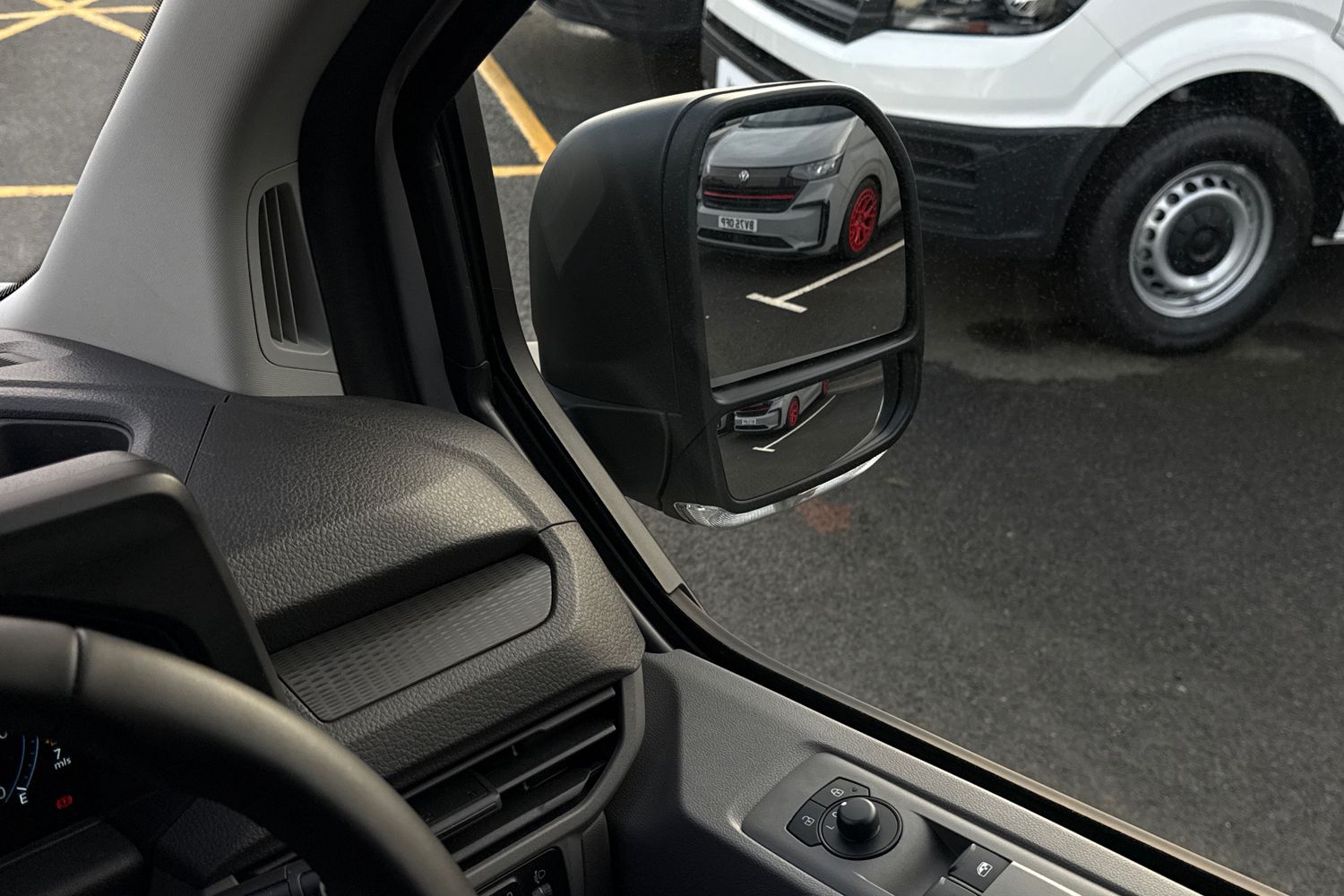 Used Volkswagen Transporter 2025 for sale - 76916348: Photo 20