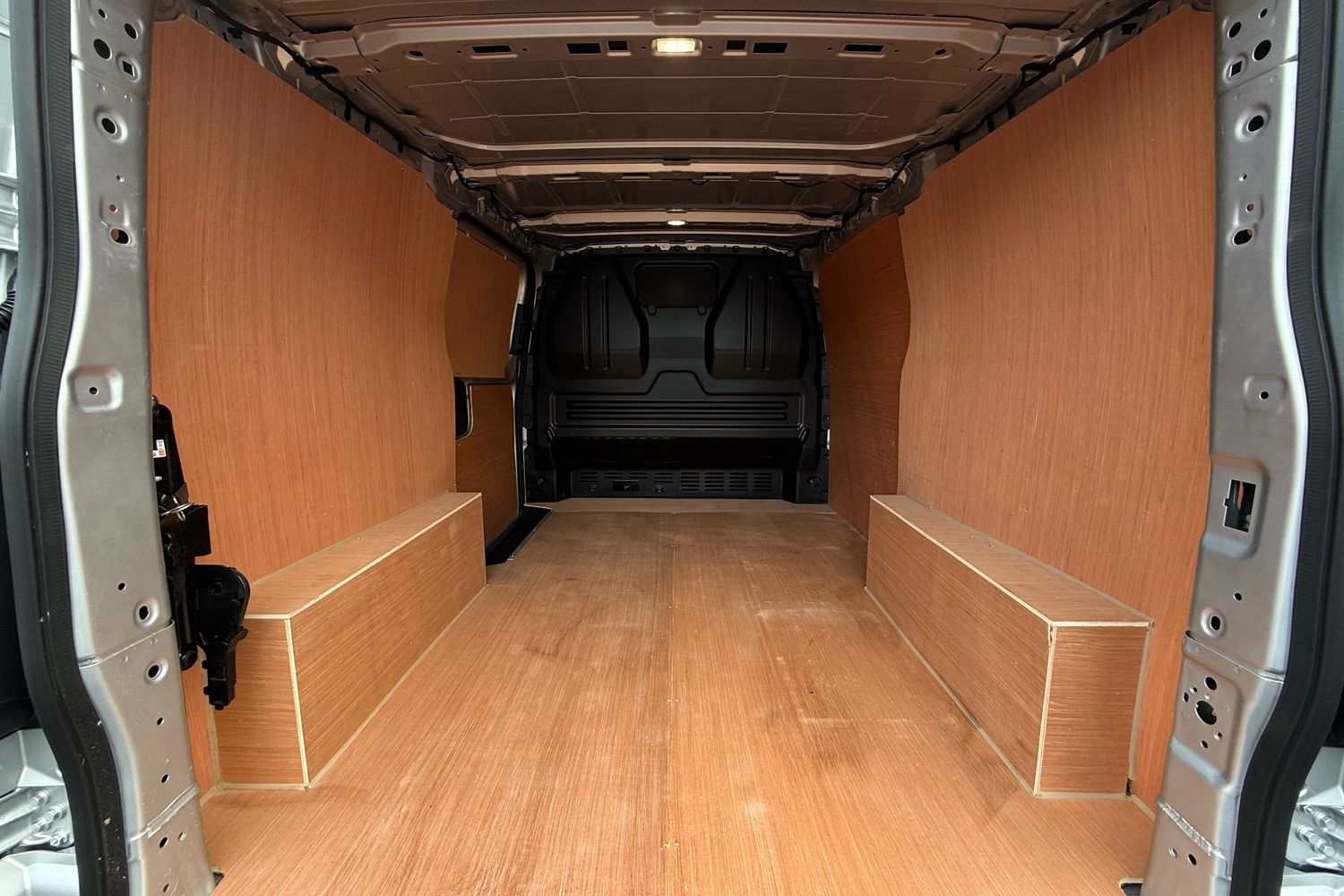 Used Volkswagen Transporter 2025 for sale - 76916348: Photo 43