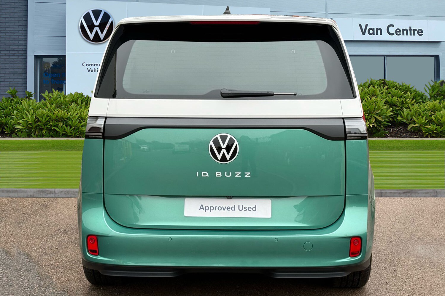 Used Volkswagen ID.Buzz 2026 for sale - 77872569: Photo 4