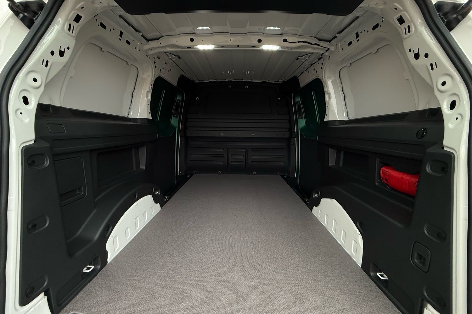 Used Volkswagen ID.Buzz 2026 for sale - 77872569: Photo 40