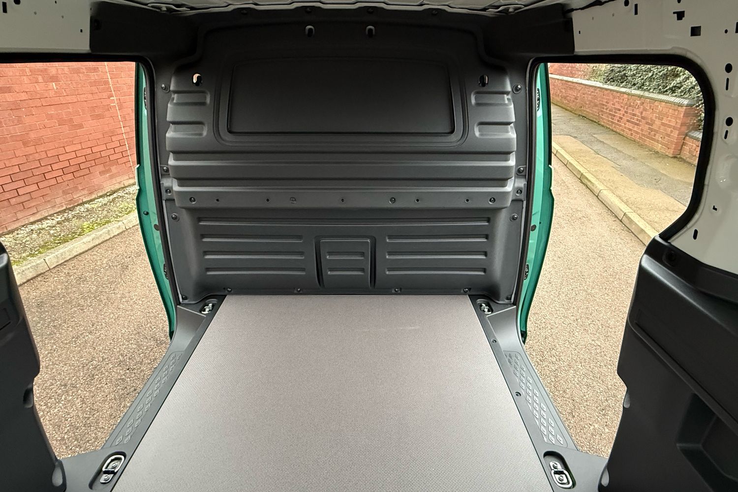 Used Volkswagen ID.Buzz 2026 for sale - 77872569: Photo 45