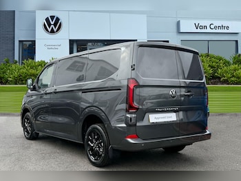 Used Volkswagen Transporter 2025 for sale - 76256995: Photo 2