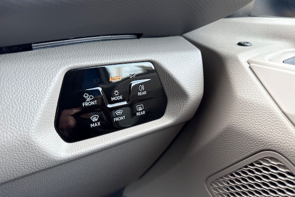 Used Volkswagen California 2025 for sale - 75713835: Photo 60