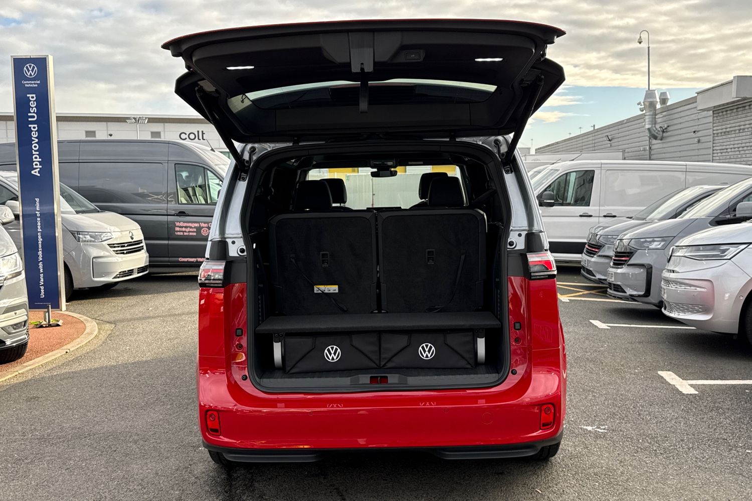 Used Volkswagen ID.Buzz 2025 for sale - 76624993: Photo 42