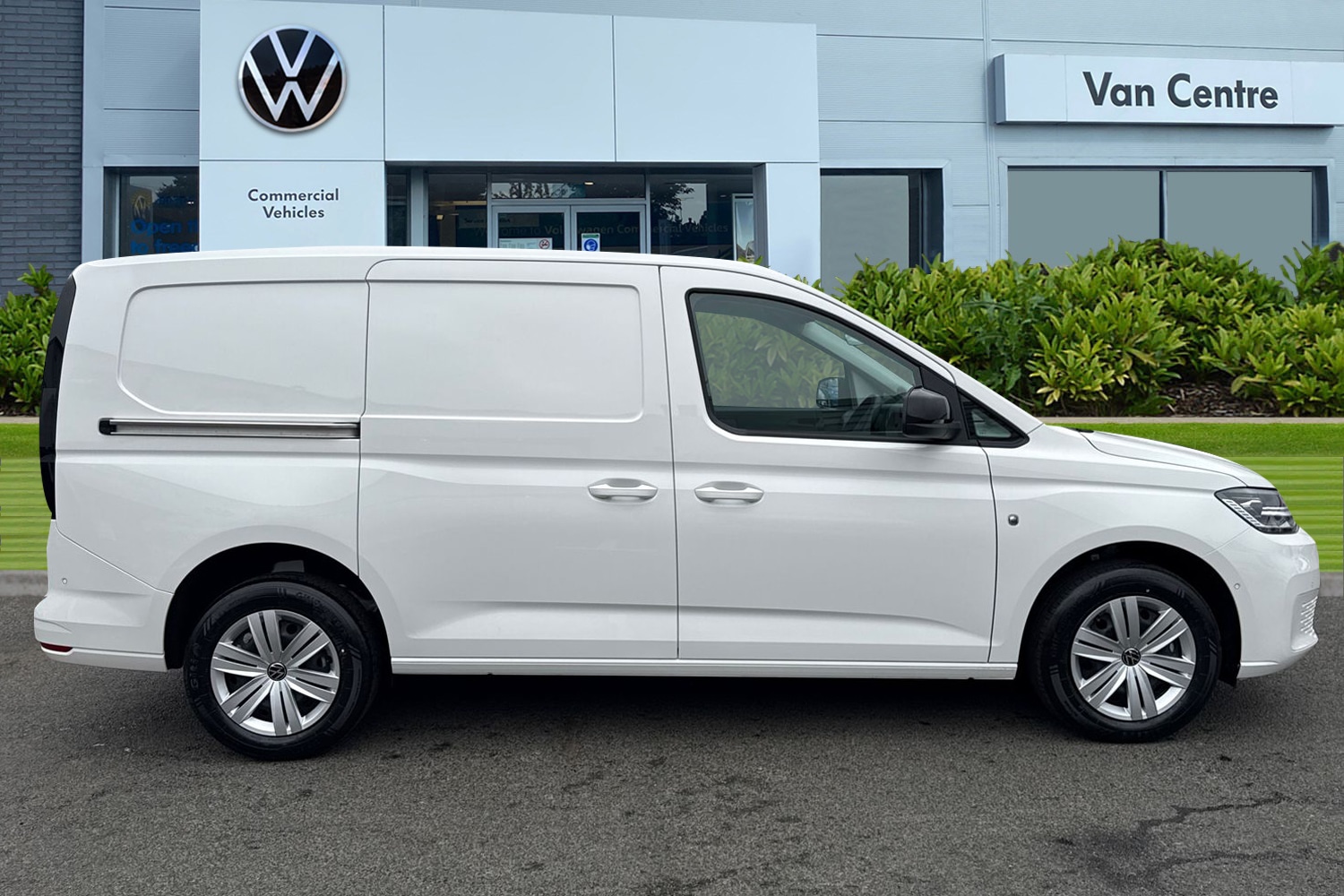 Used Volkswagen Caddy Maxi 2025 for sale - 76516027: Photo 3