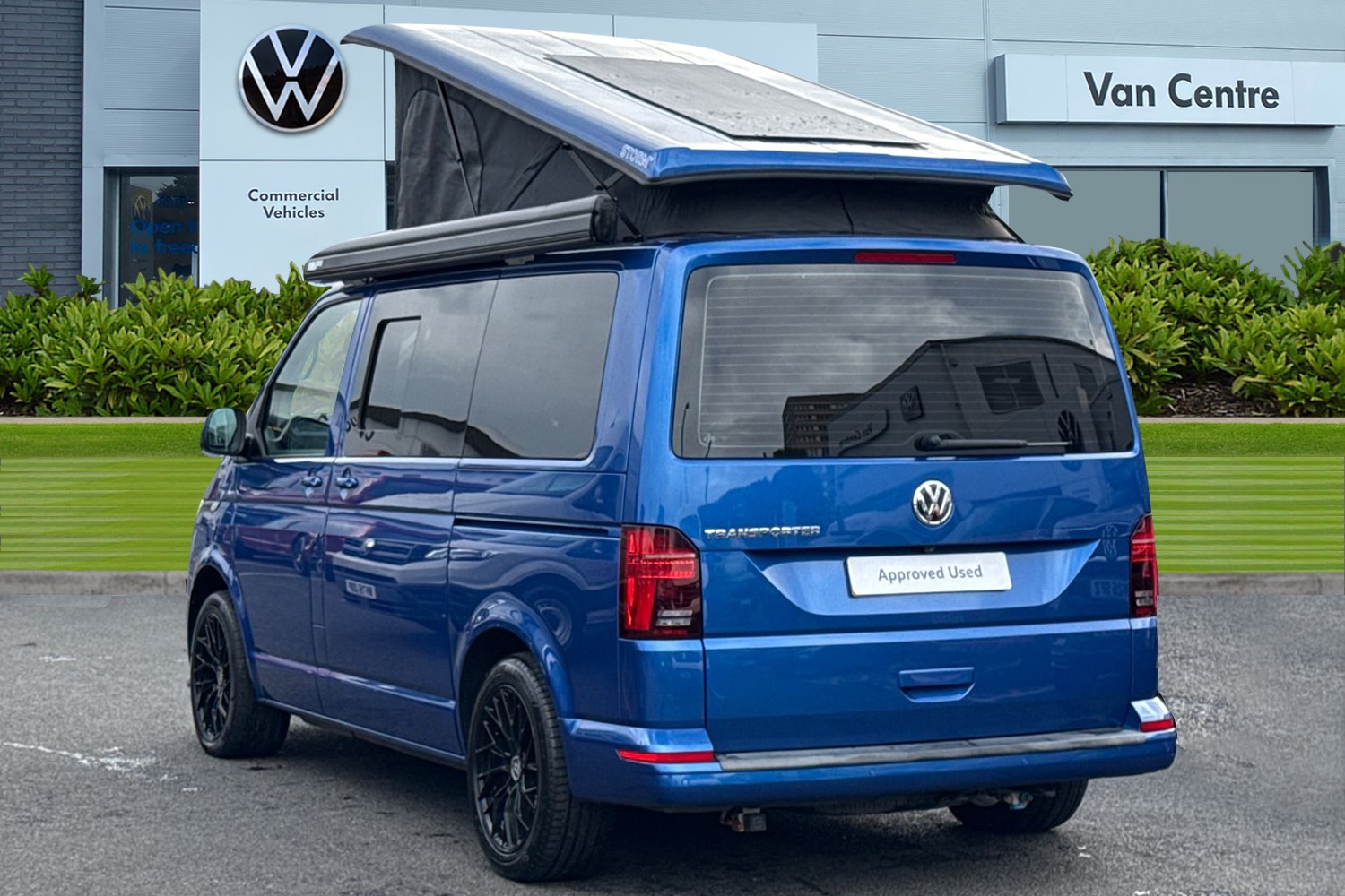Used Volkswagen Transporter 2022 for sale - 76739488: Photo 2