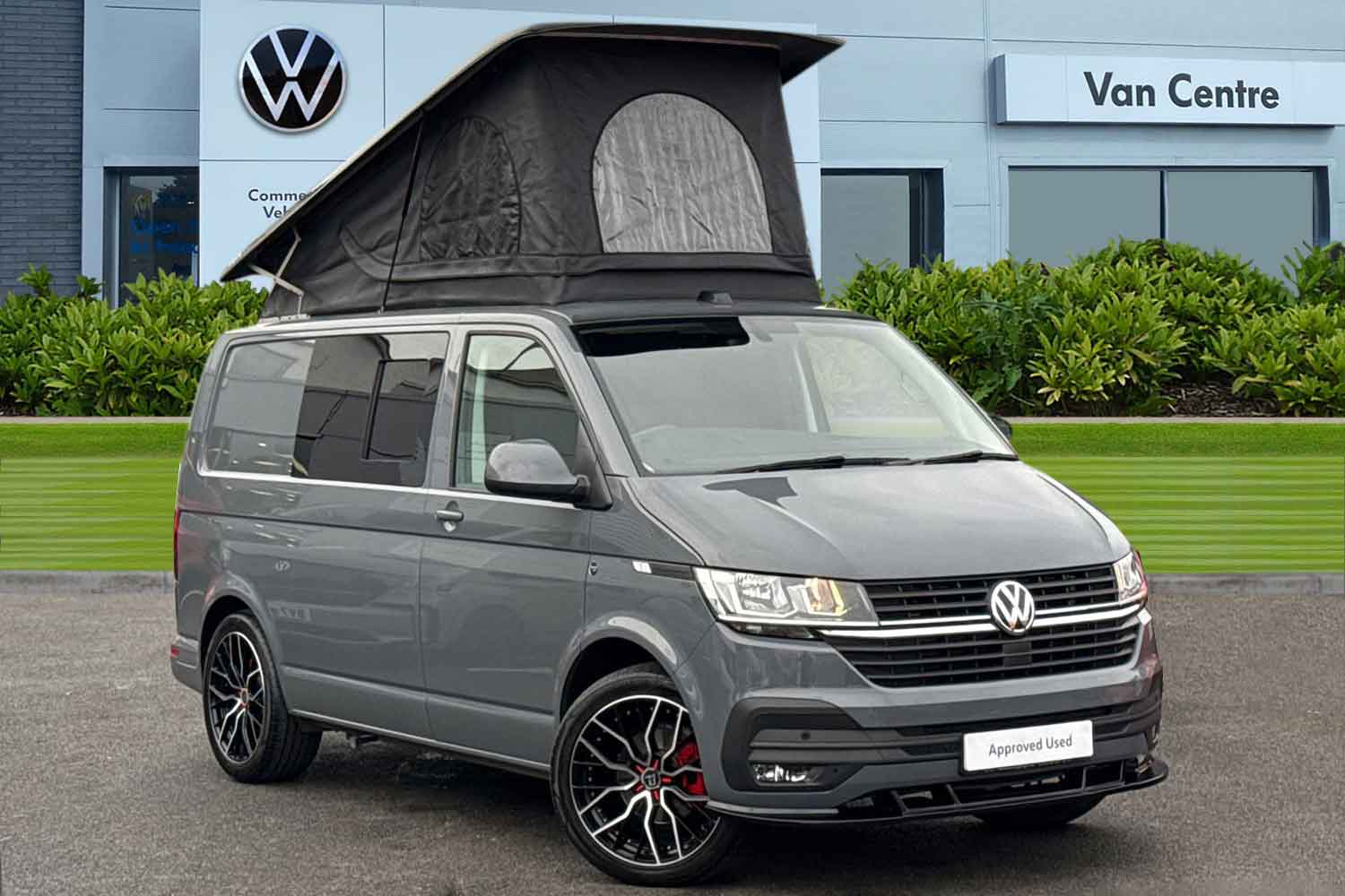Used Volkswagen Transporter 2023 for sale - 76421414: Photo 1