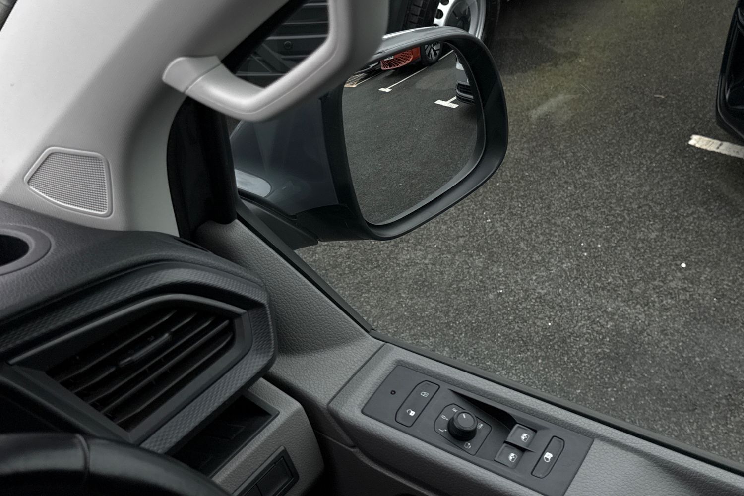 Used Volkswagen Transporter 2023 for sale - 76421414: Photo 21