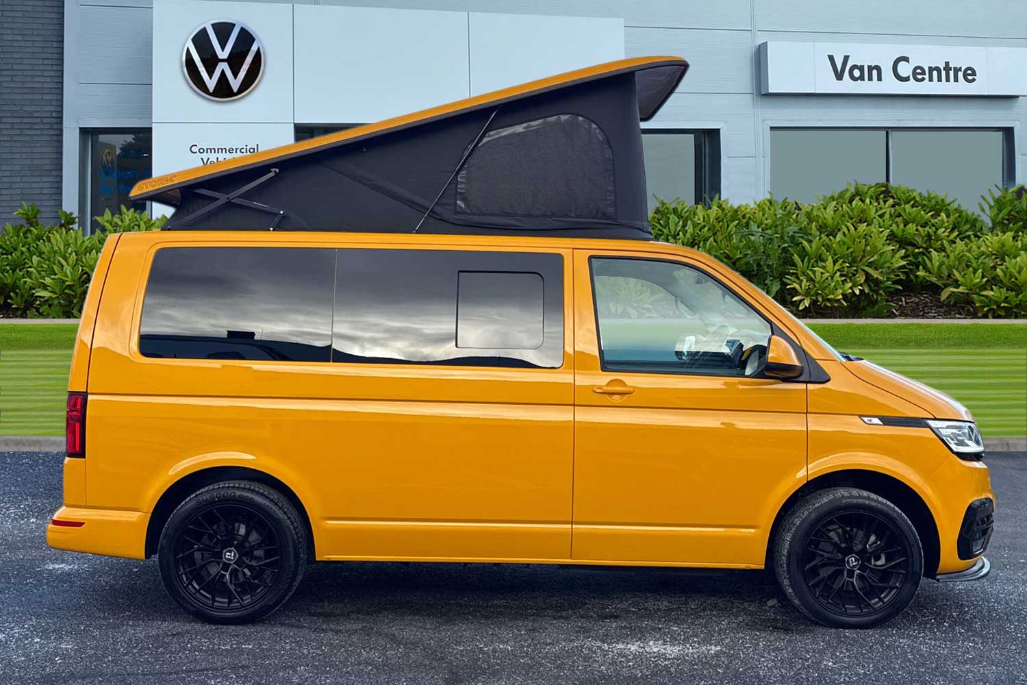 Used Volkswagen Transporter 2023 for sale - 76739495: Photo 3