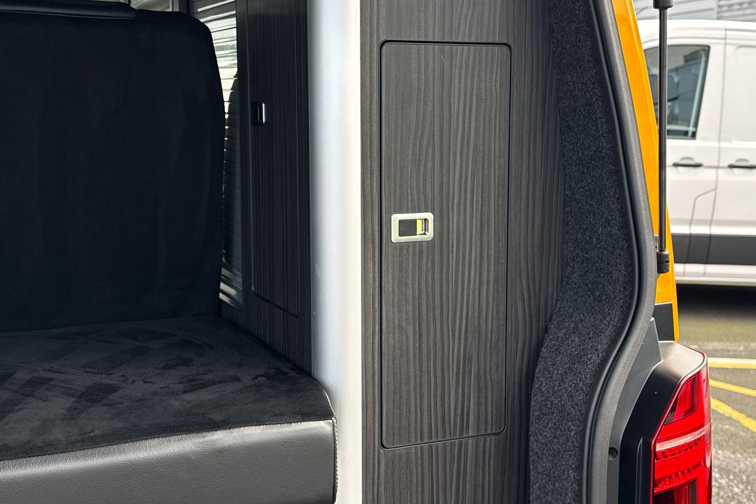 Used Volkswagen Transporter 2023 for sale - 76739495: Photo 41