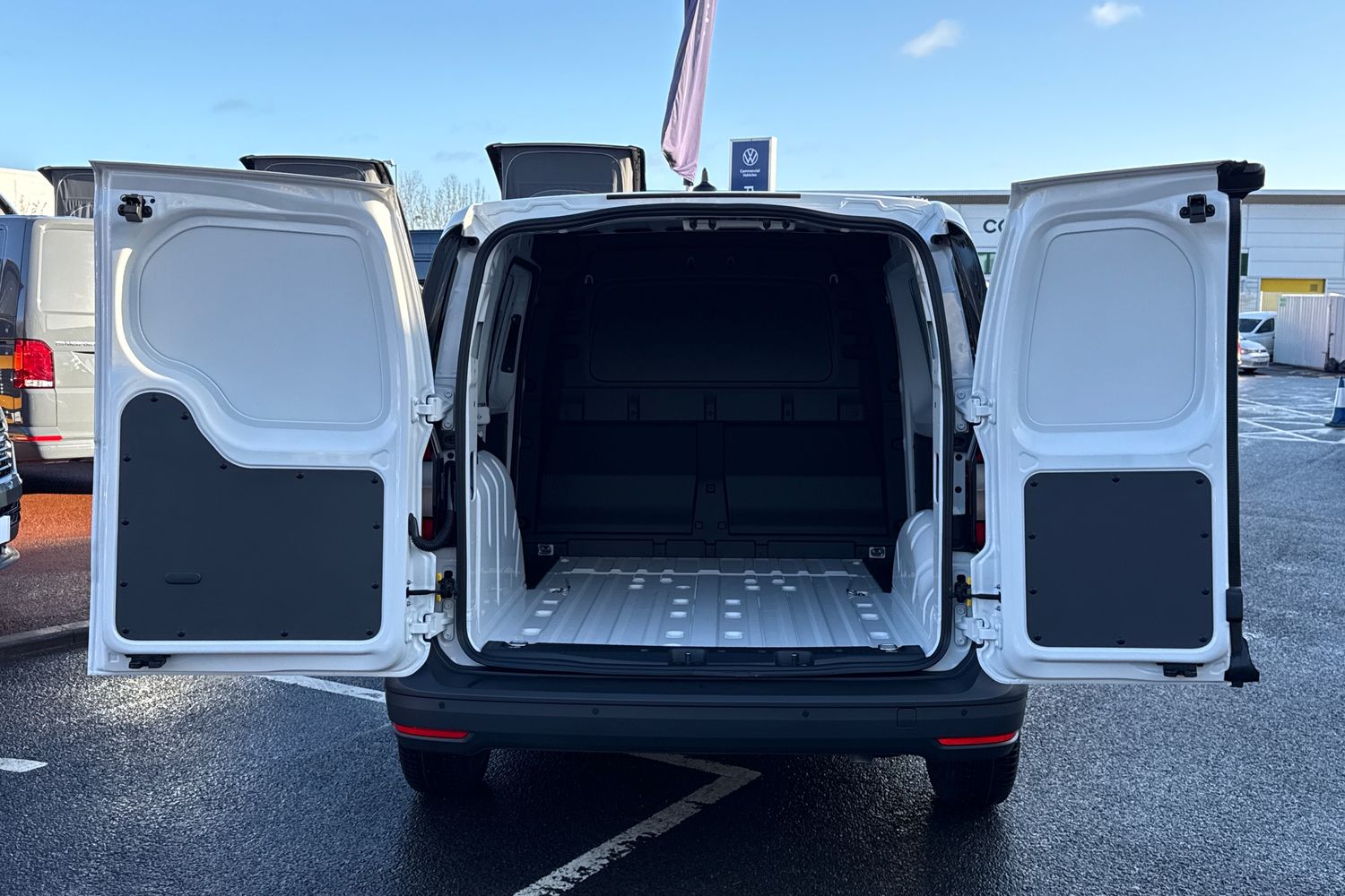 Used Volkswagen Caddy 2025 for sale - 76902575: Photo 36