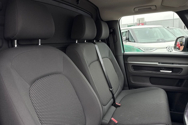 Used Volkswagen ID. Buzz Cargo 2024 for sale - 76298734: Photo 24