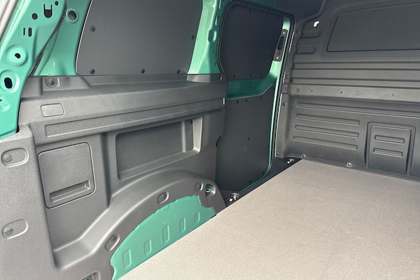Used Volkswagen ID. Buzz Cargo 2024 for sale - 76298734: Photo 28