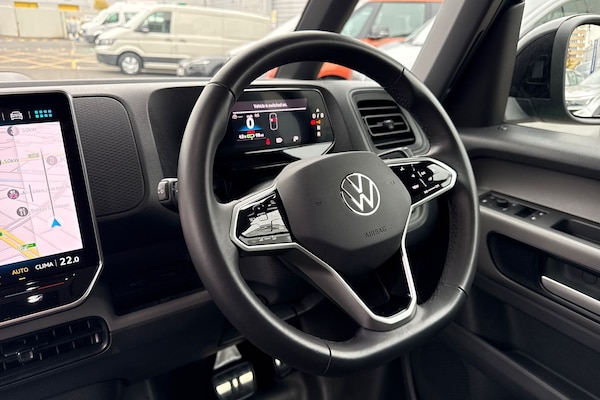 Used Volkswagen ID. Buzz Cargo 2024 for sale - 76298734: Photo 41