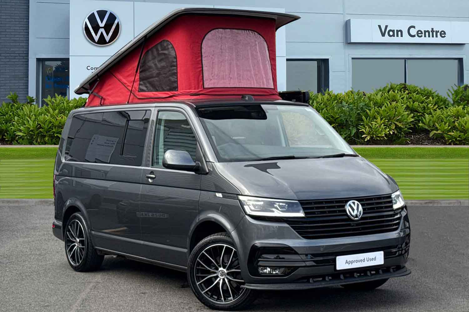 Used Volkswagen Transporter 2021 for sale - 76379883: Photo 1