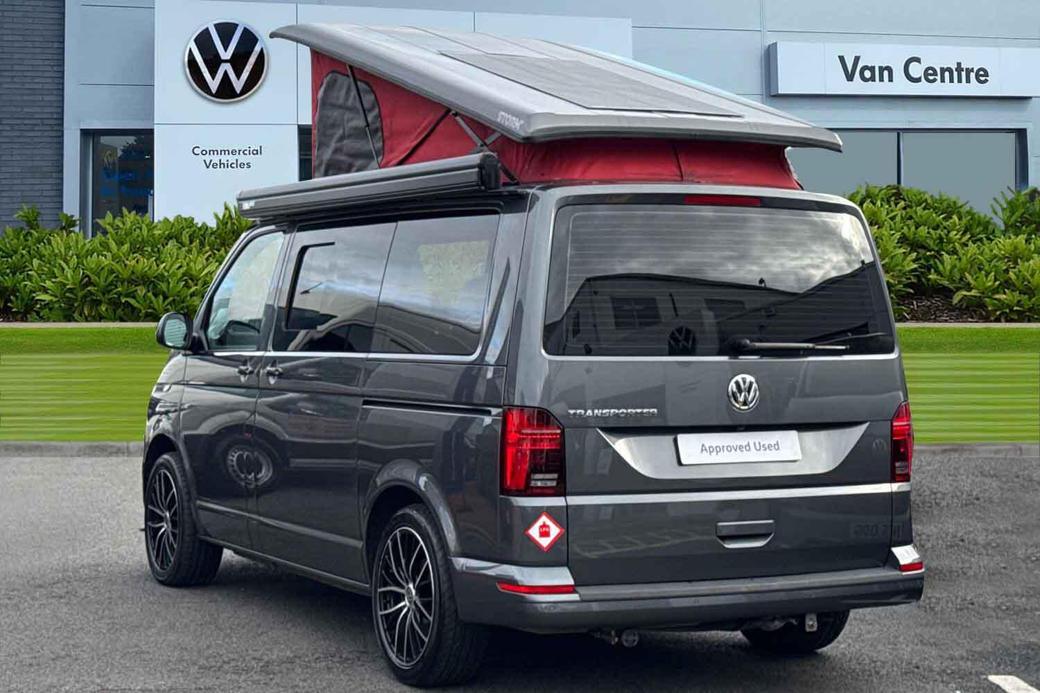 Used Volkswagen Transporter 2021 for sale - 76379883: Photo 2