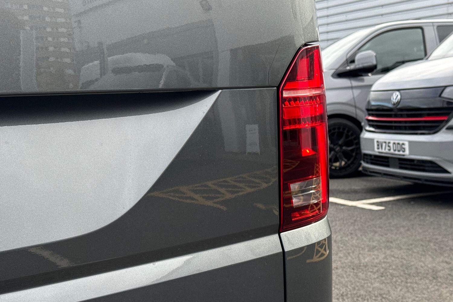Used Volkswagen Transporter 2021 for sale - 76379883: Photo 33