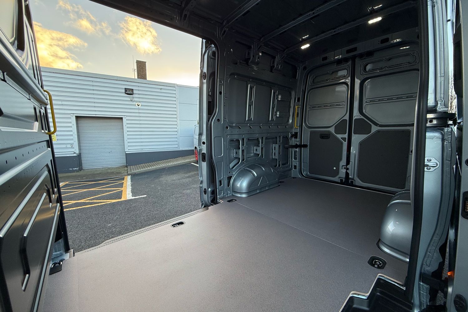 Used Volkswagen Crafter 2025 for sale - 77368423: Photo 49