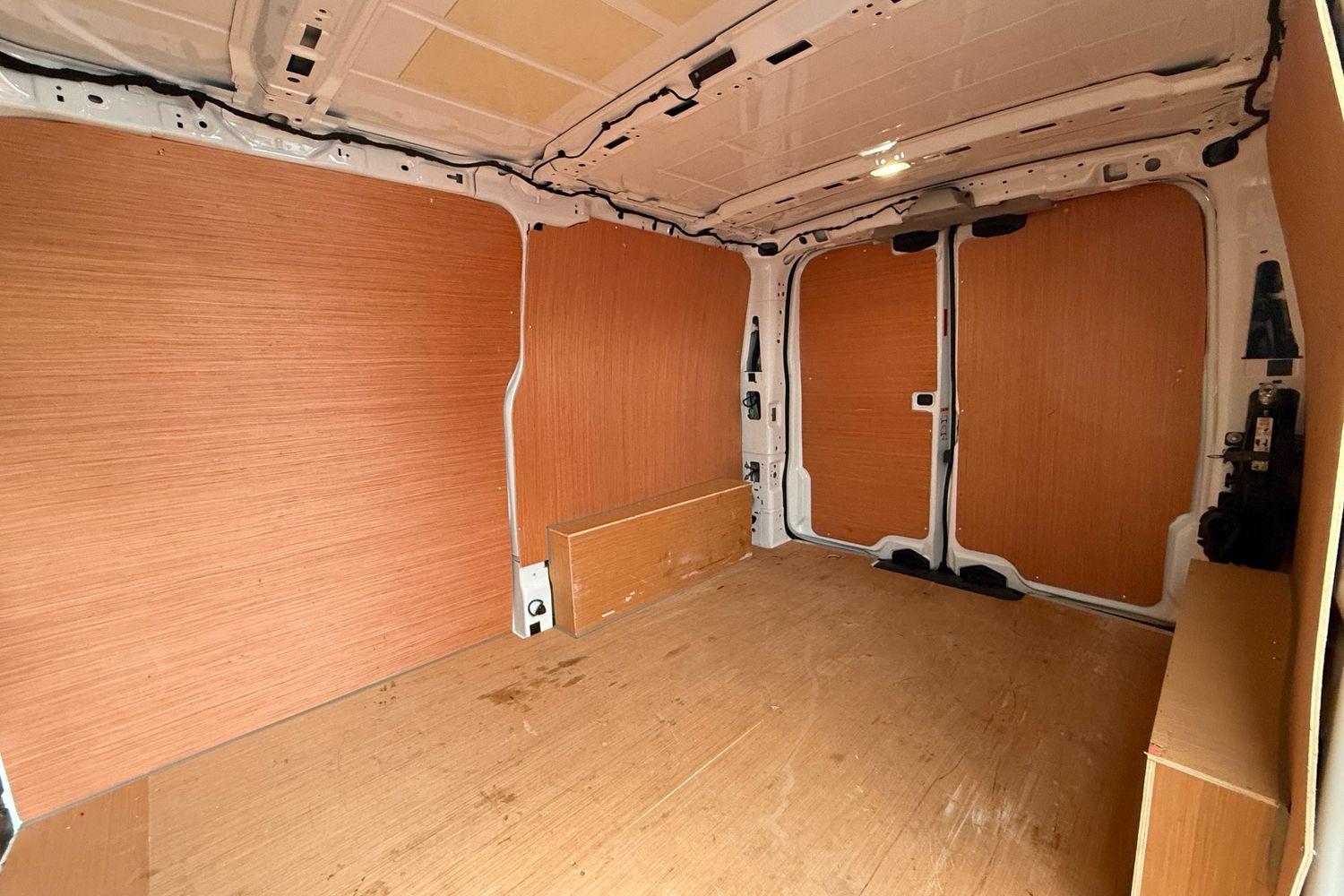 Used Volkswagen Transporter 2025 for sale - 77282124: Photo 43