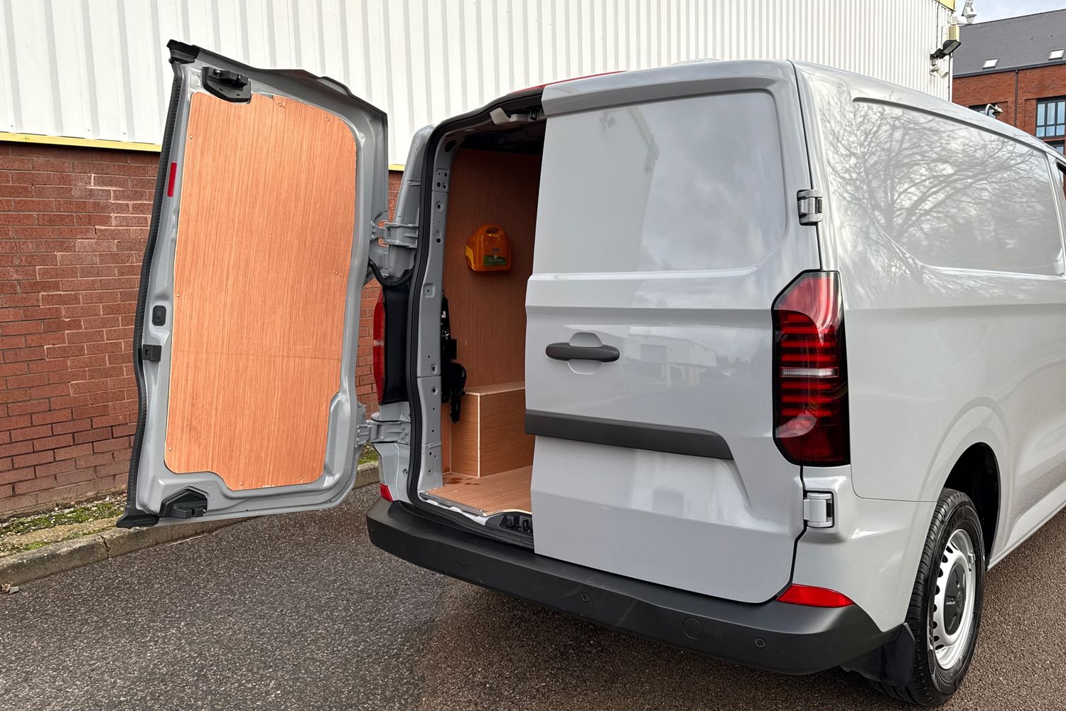 Used Volkswagen Transporter 2025 for sale - 77582732: Photo 40