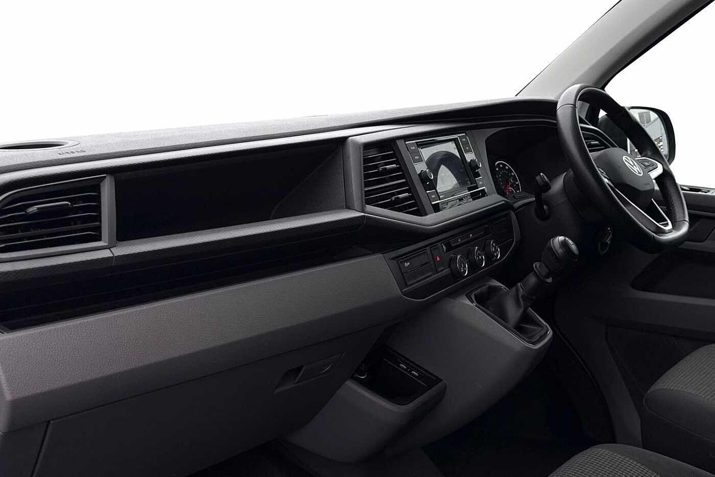 Used Volkswagen Transporter 2024 for sale - 77368469: Photo 2