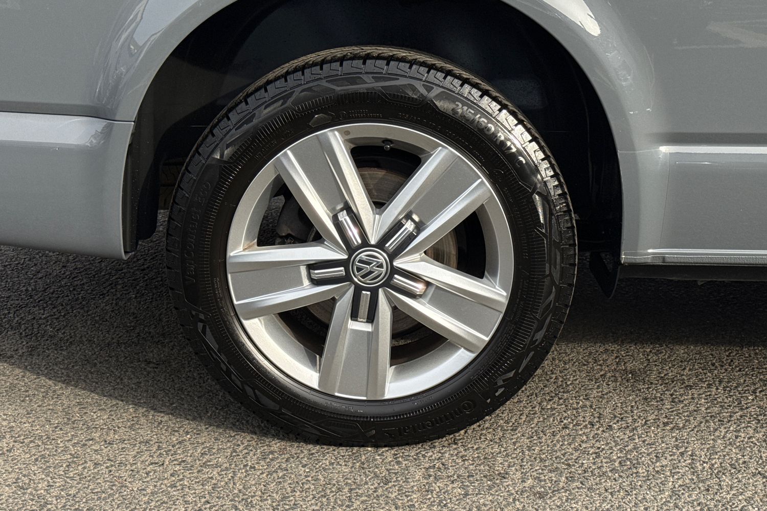 Used Volkswagen Transporter 2024 for sale - 77589576: Photo 13