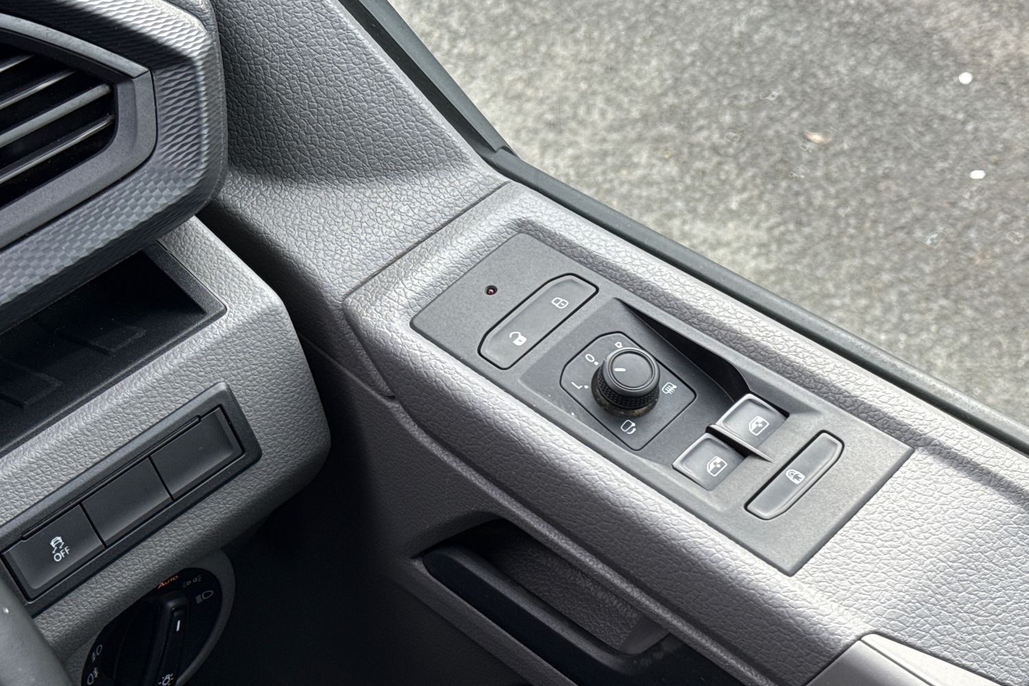 Used Volkswagen Transporter 2024 for sale - 77589576: Photo 21