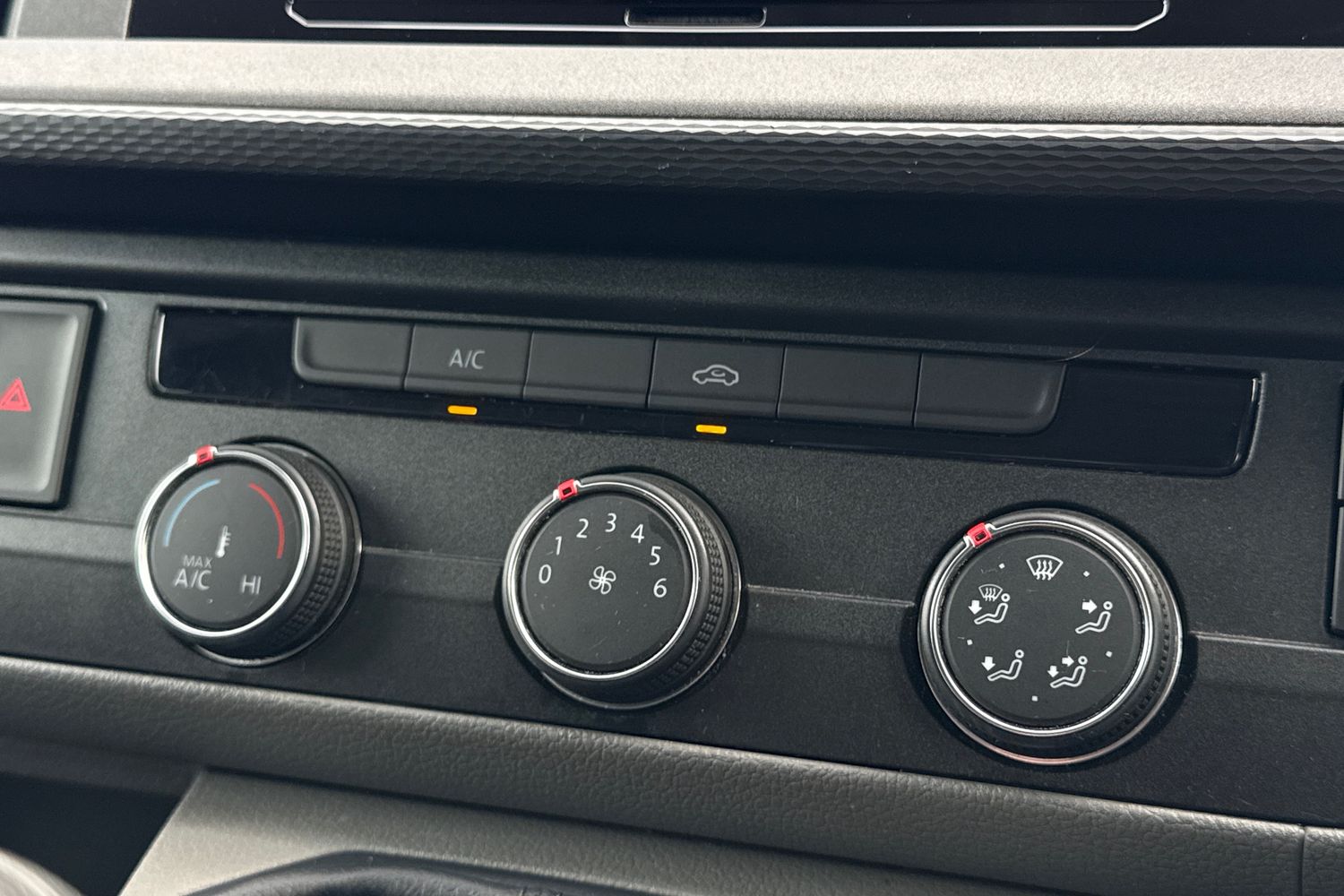 Used Volkswagen Transporter 2024 for sale - 77589576: Photo 22