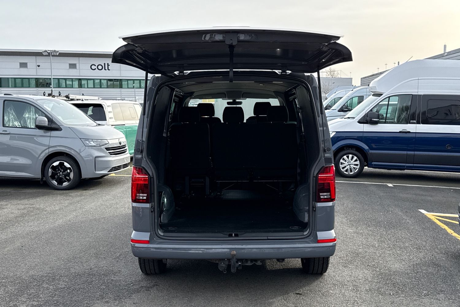 Used Volkswagen Transporter 2024 for sale - 77589576: Photo 39