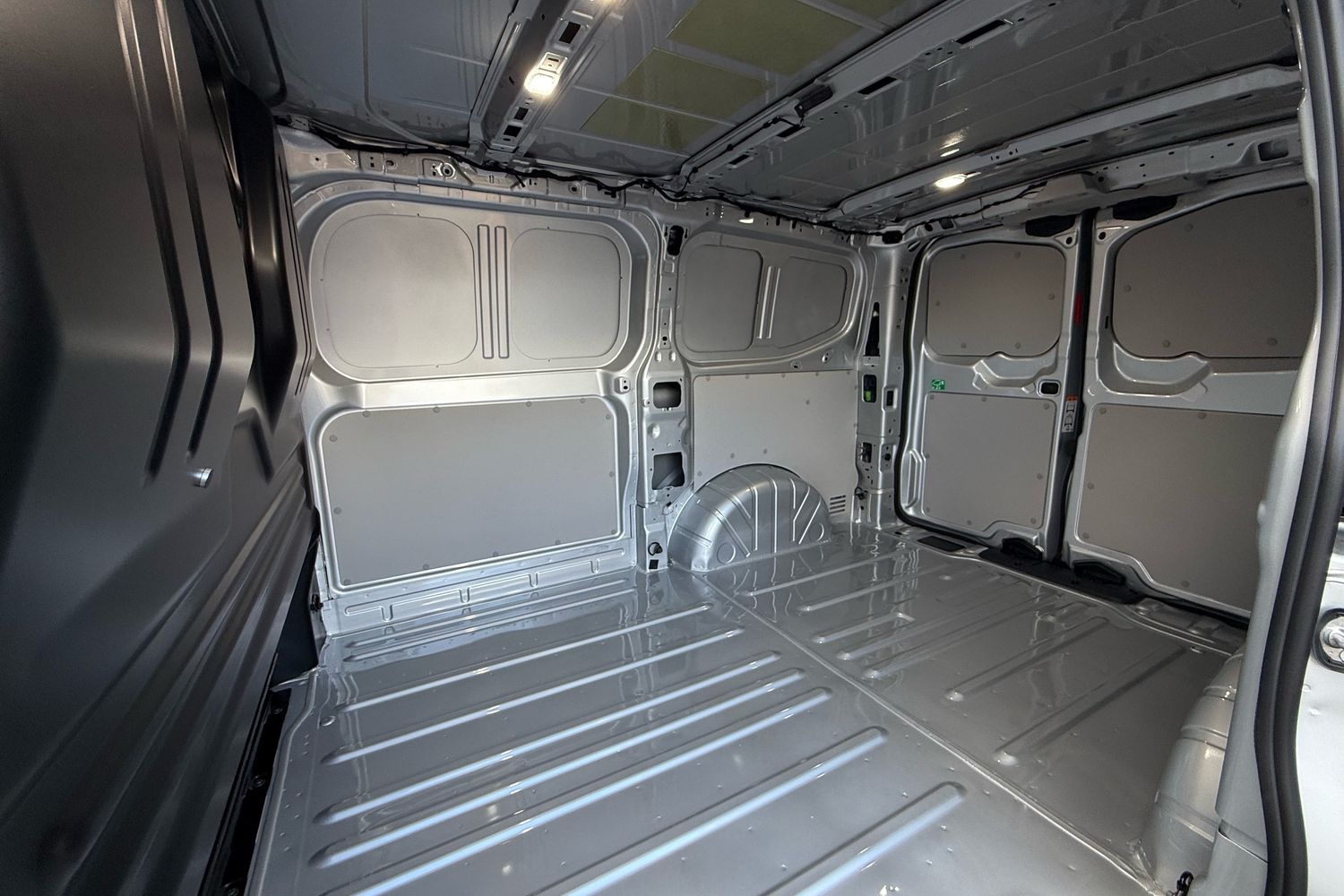 Used Volkswagen Transporter 2025 for sale - 77700633: Photo 45