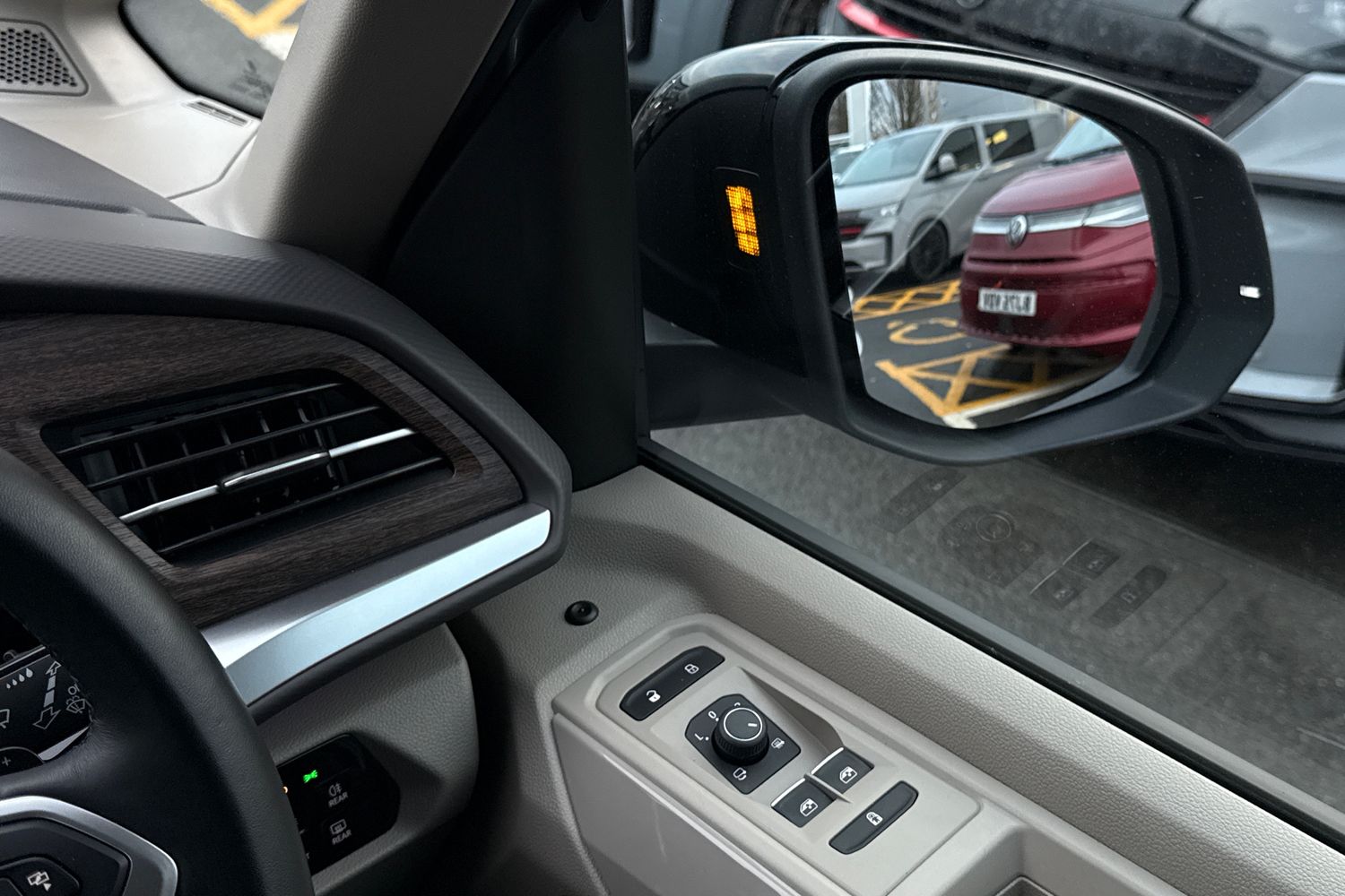 Used Volkswagen Multivan 2025 for sale - 77123703: Photo 21