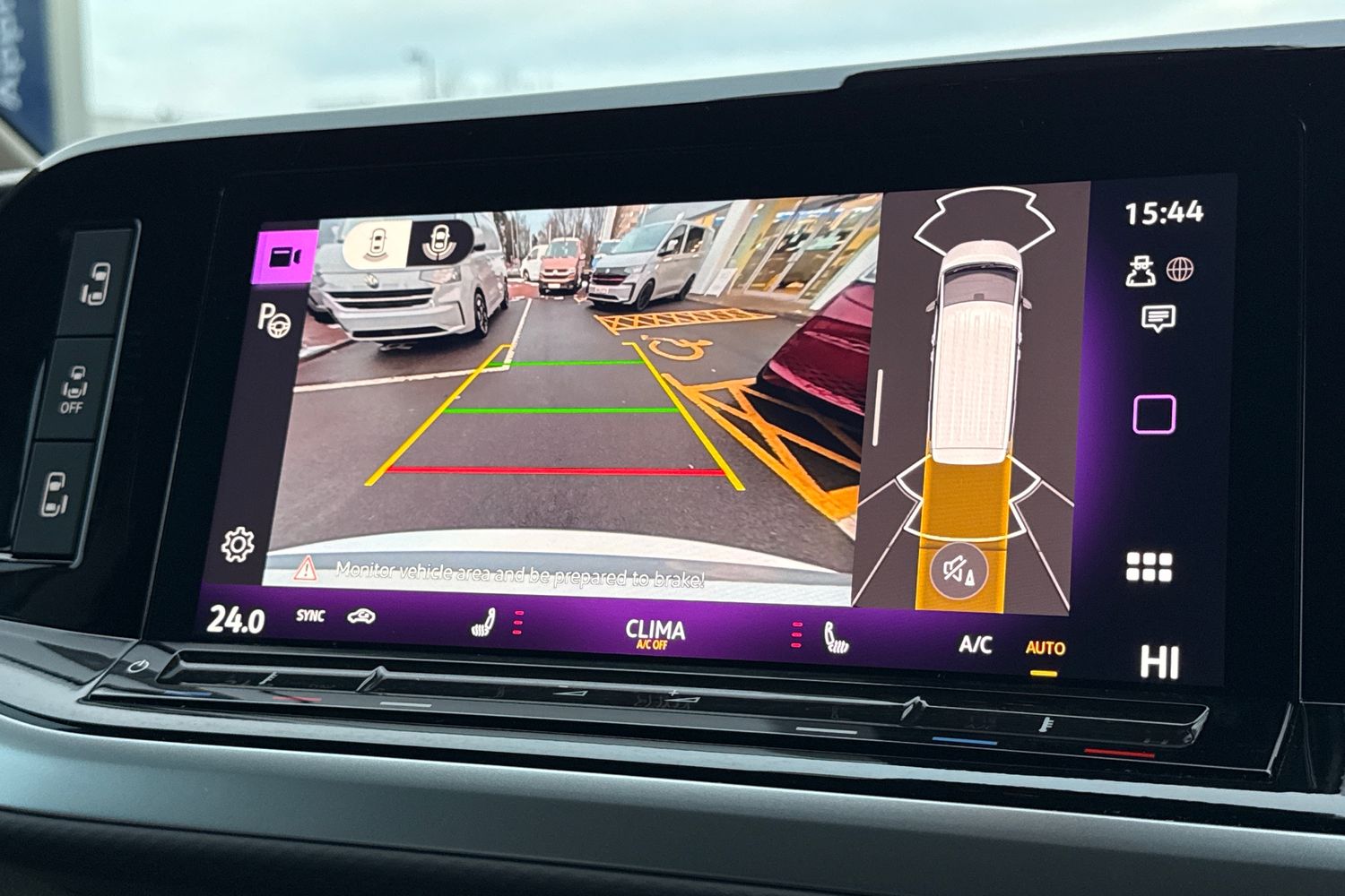 Used Volkswagen Multivan 2025 for sale - 77123703: Photo 51