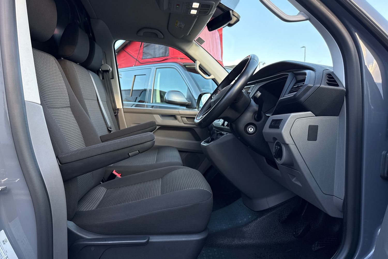 Used Volkswagen Transporter 2020 for sale - 76968070: Photo 60