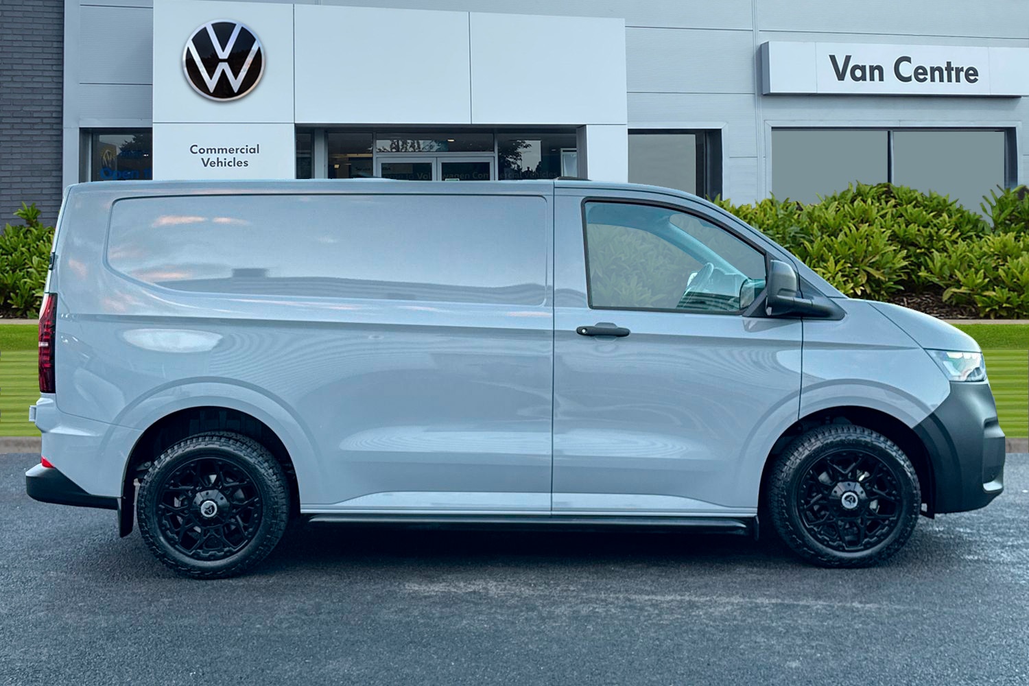 Used Volkswagen Transporter 2025 for sale - 76916406: Photo 3