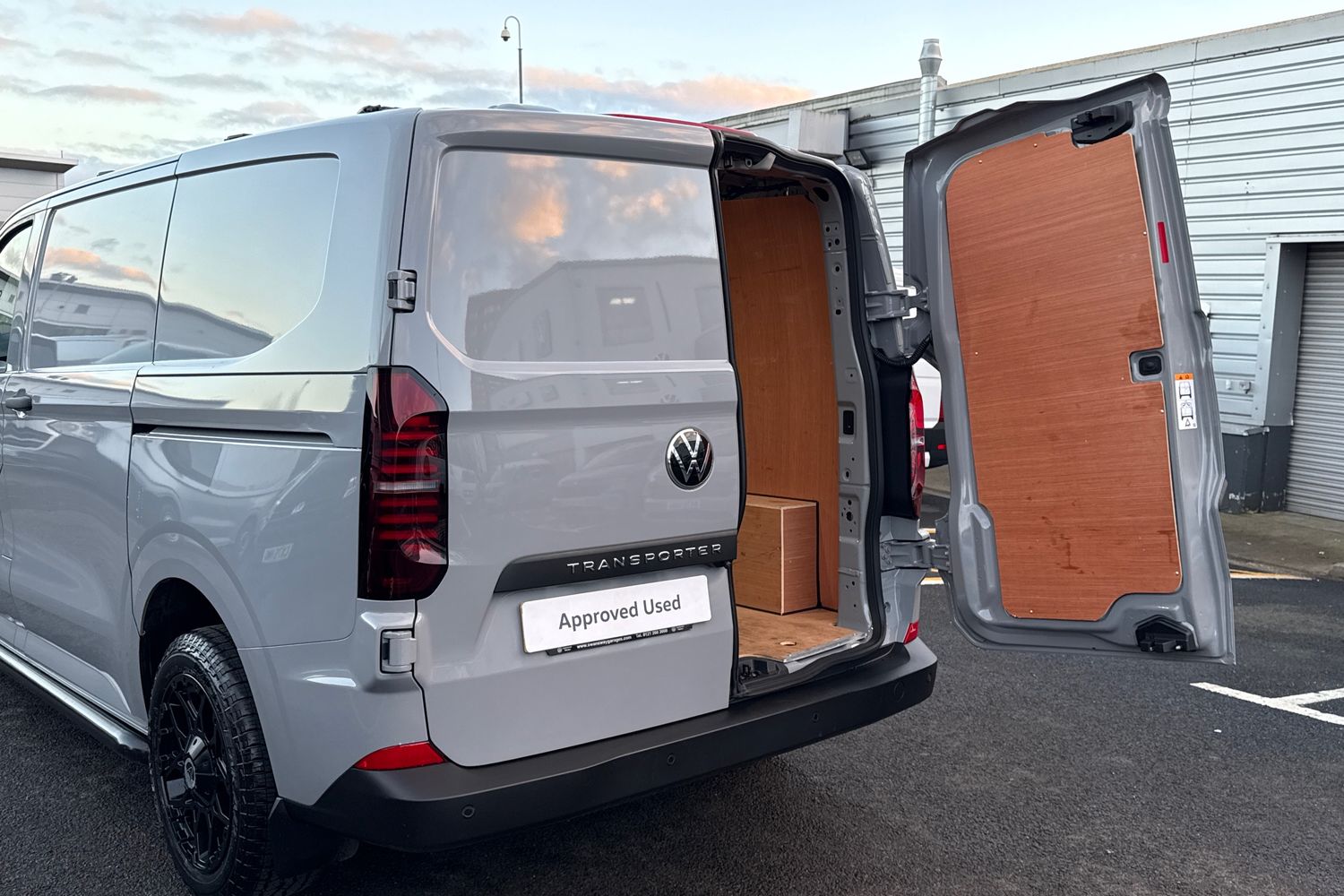 Used Volkswagen Transporter 2025 for sale - 76916406: Photo 39