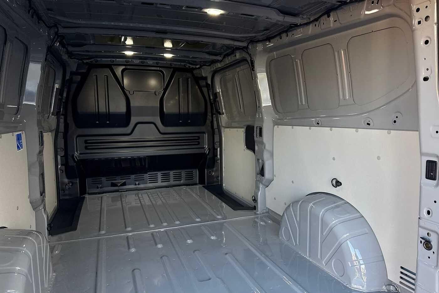 Used Volkswagen Transporter 2025 for sale - 77211579: Photo 41