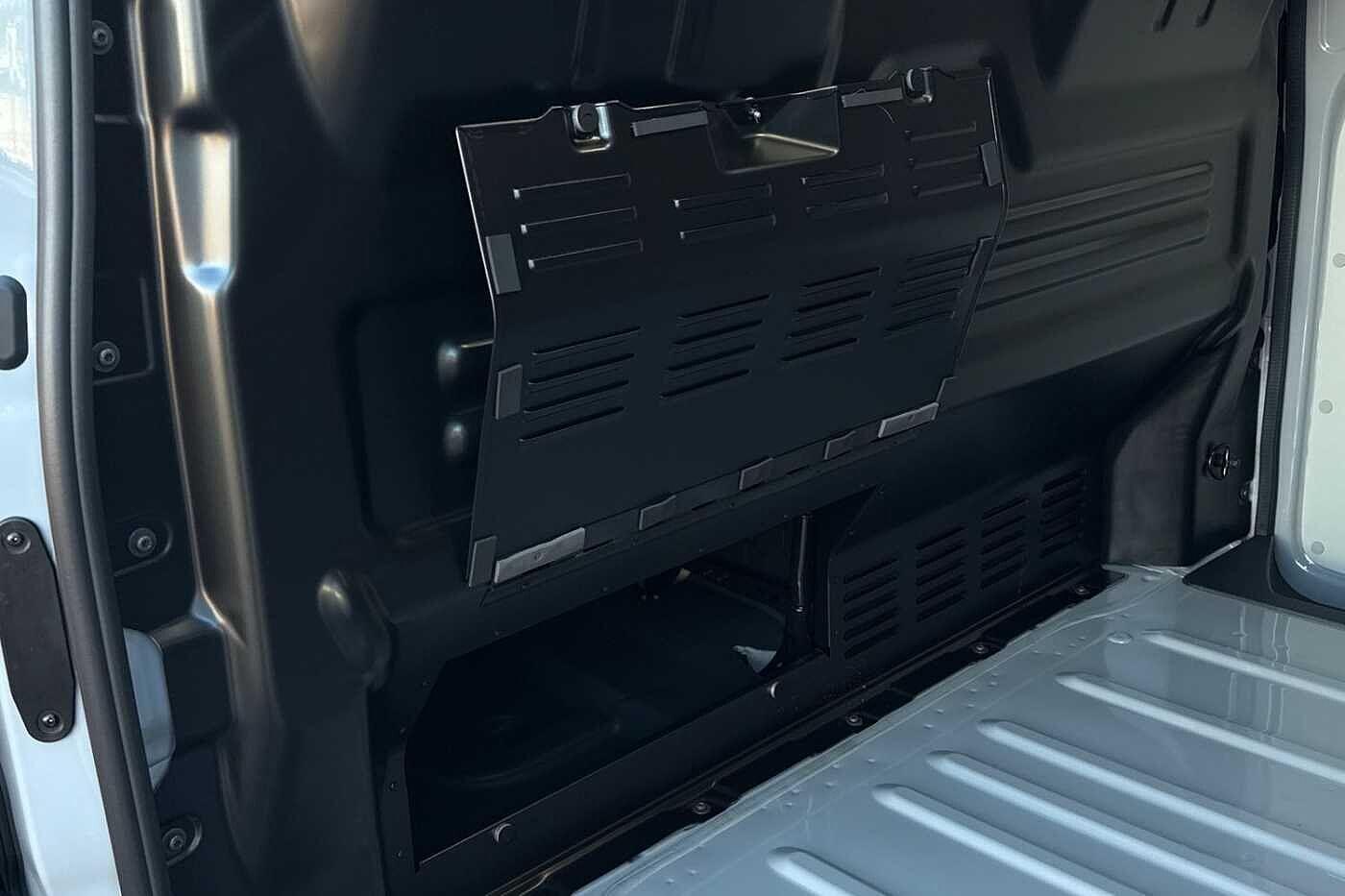 Used Volkswagen Transporter 2025 for sale - 77211579: Photo 45