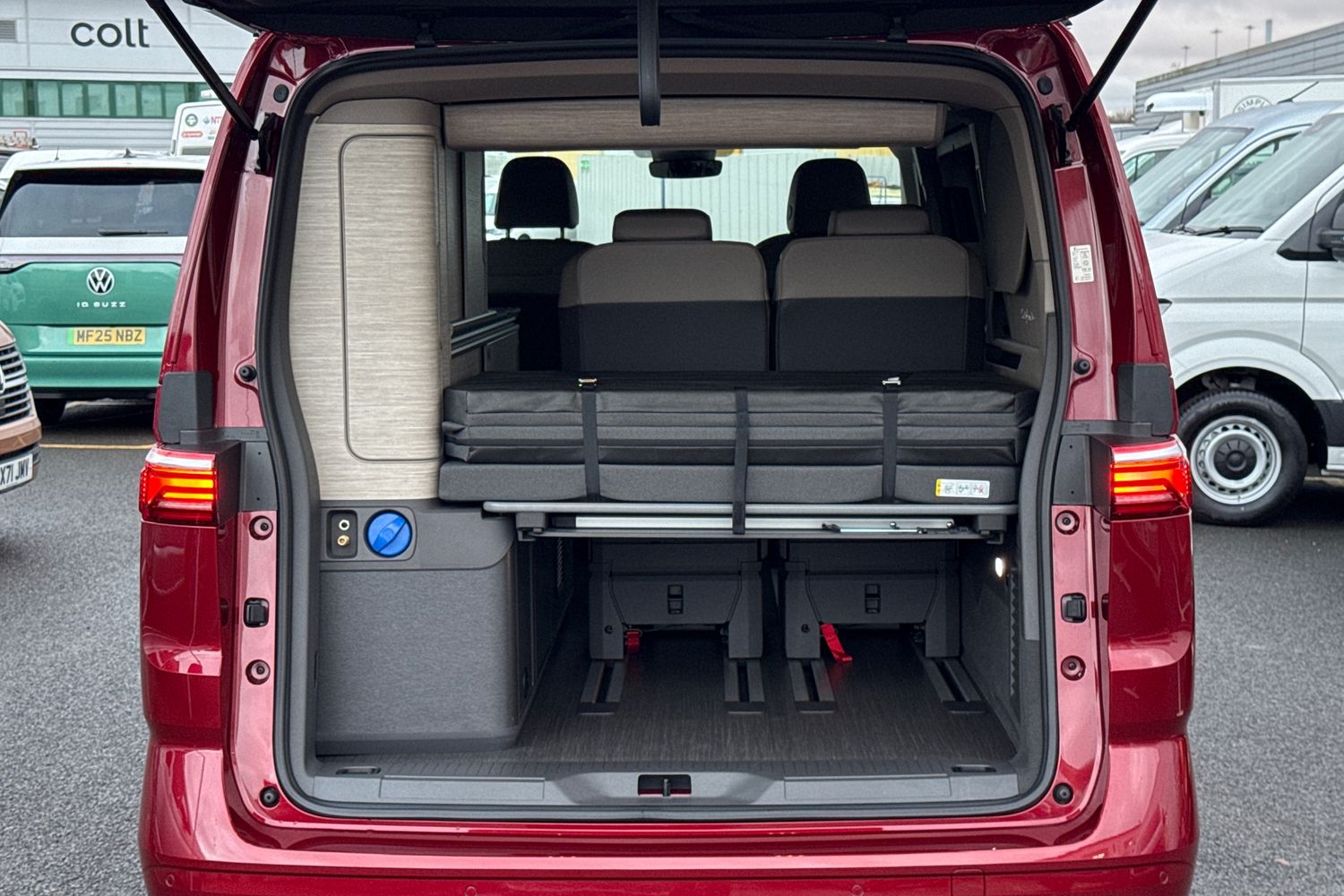 Used Volkswagen California 2025 for sale - 77368540: Photo 7