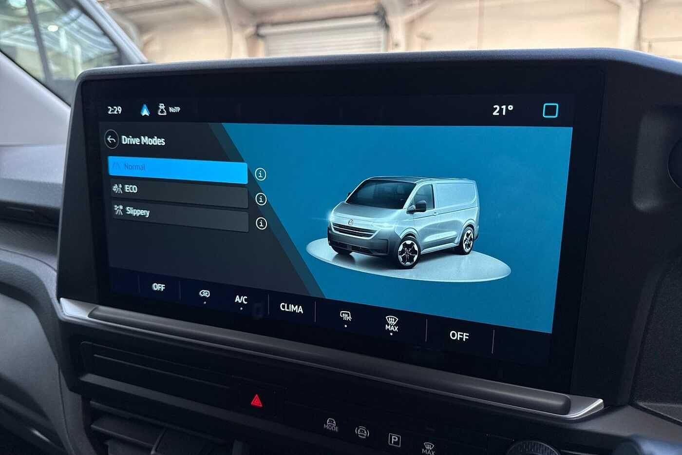 Used Volkswagen Transporter 2025 for sale - 77834823: Photo 30