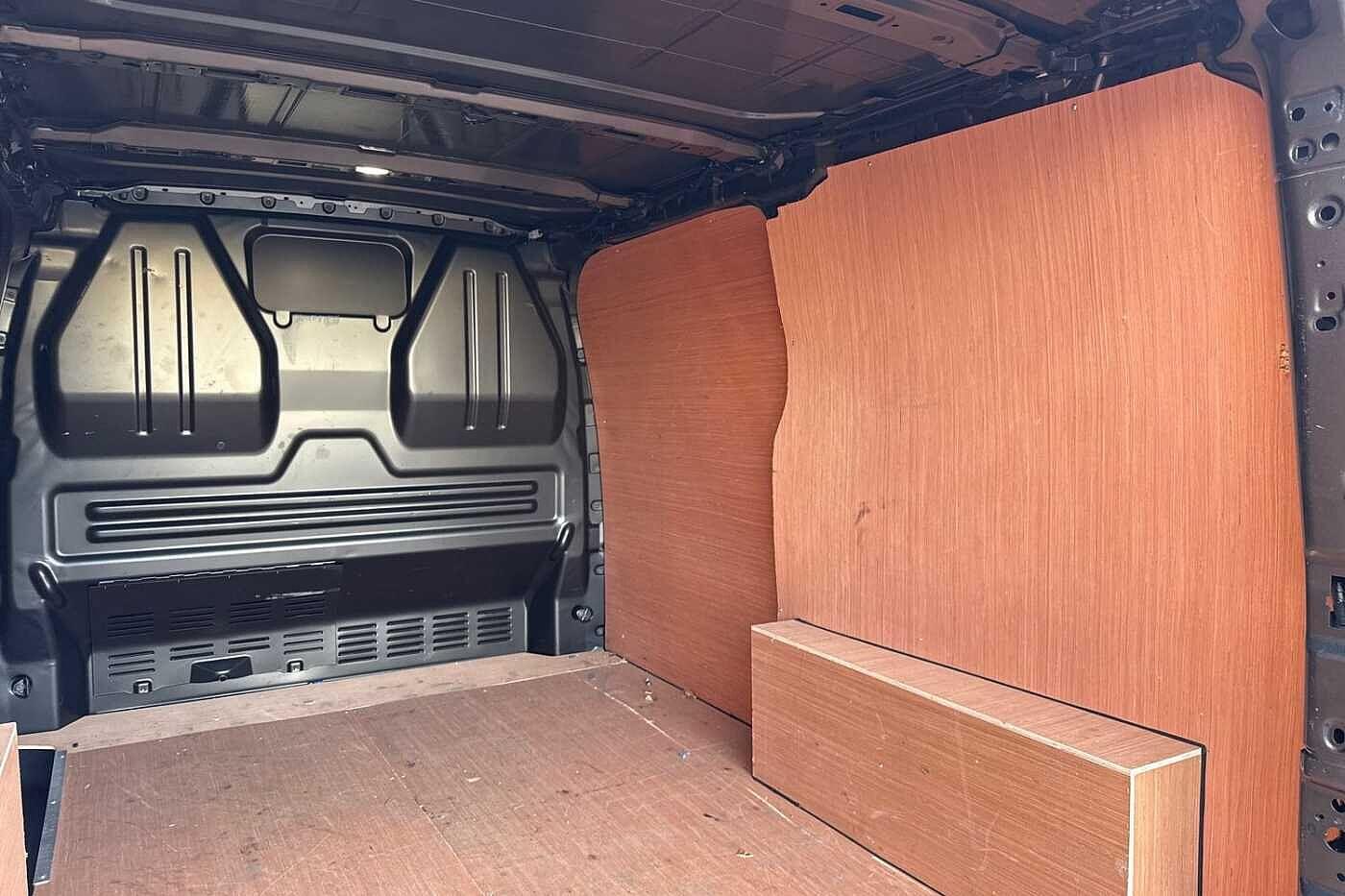 Used Volkswagen Transporter 2025 for sale - 77834823: Photo 38