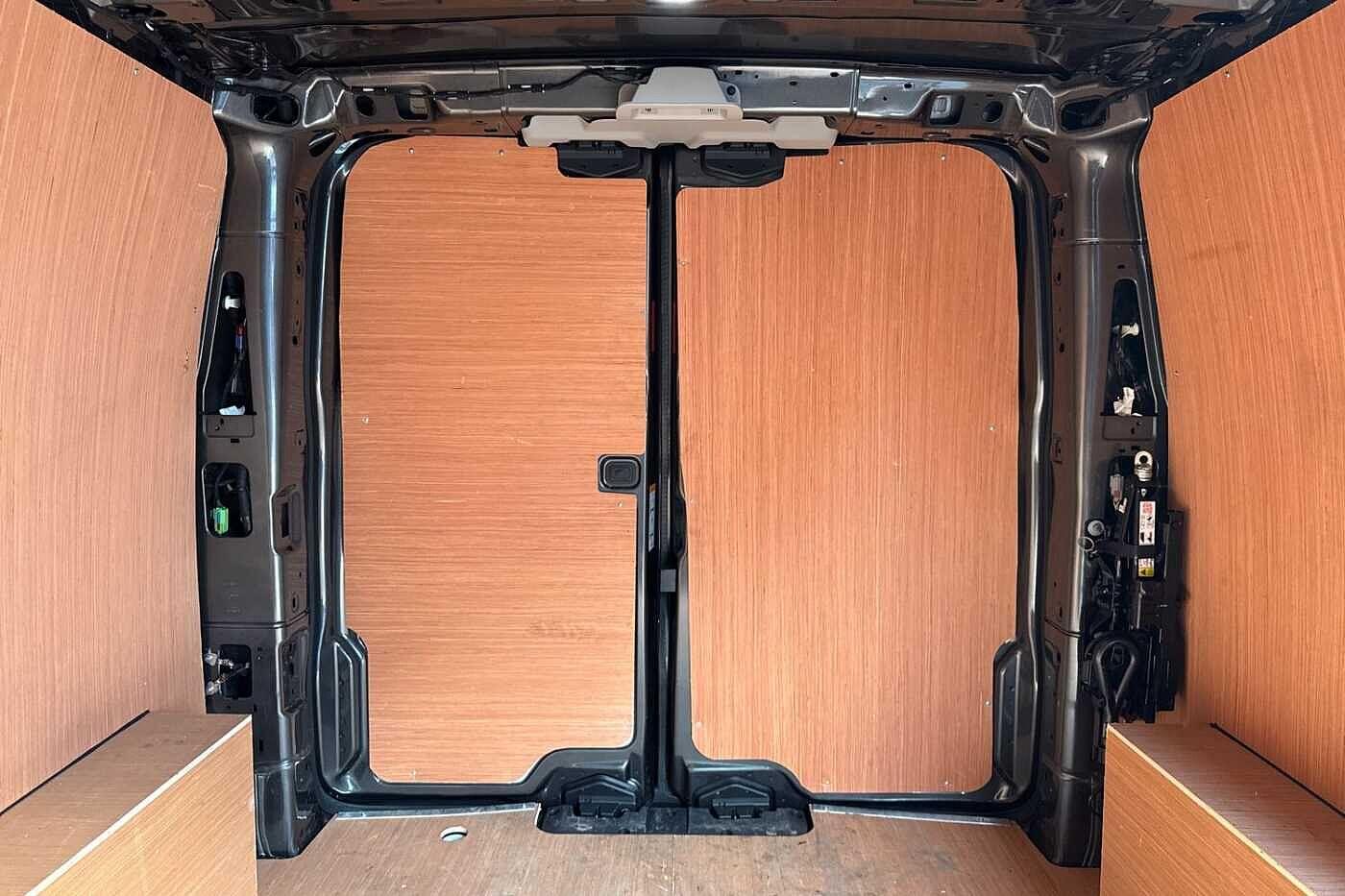 Used Volkswagen Transporter 2025 for sale - 77834823: Photo 41