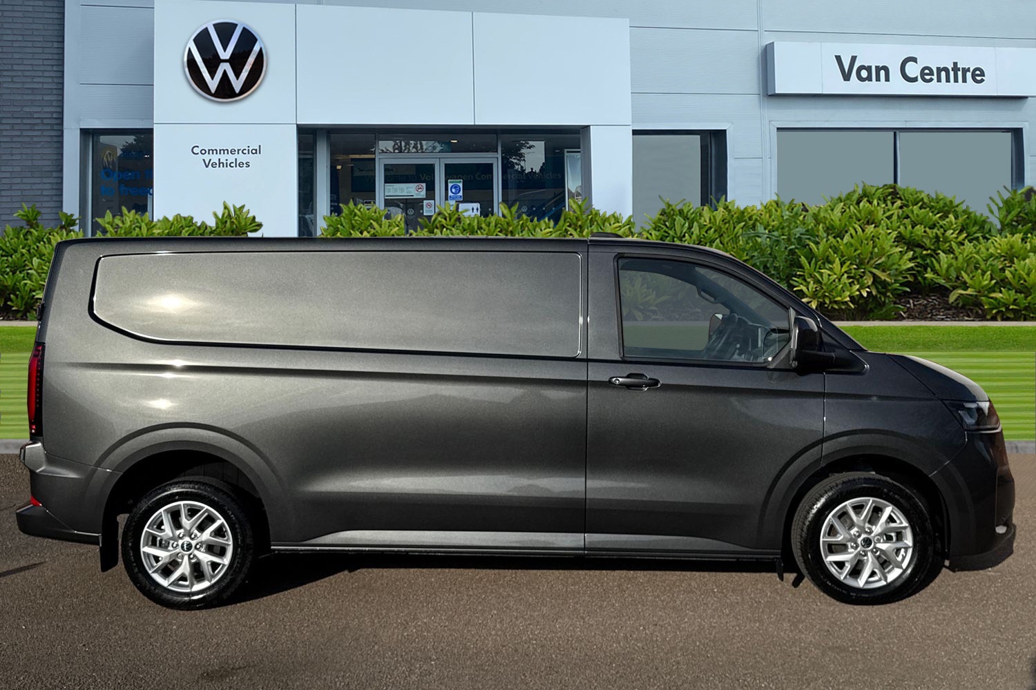 Used Volkswagen Transporter 2025 for sale - 77661549: Photo 3