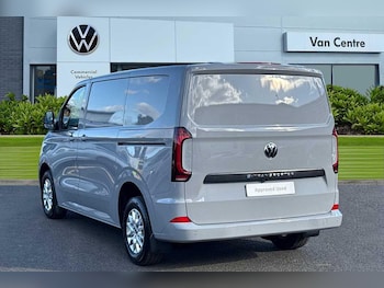 Used Volkswagen Transporter 2025 for sale - 77700765: Photo